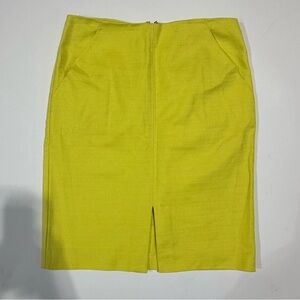 Loft pencil skirt size 8 it is a bright yellow lime color